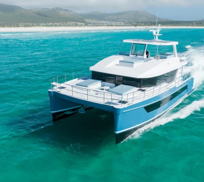 55 power catamaran